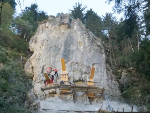 Messa in sicurezza pareti rocciose, Santa Cristina, Val Gardena, 2018